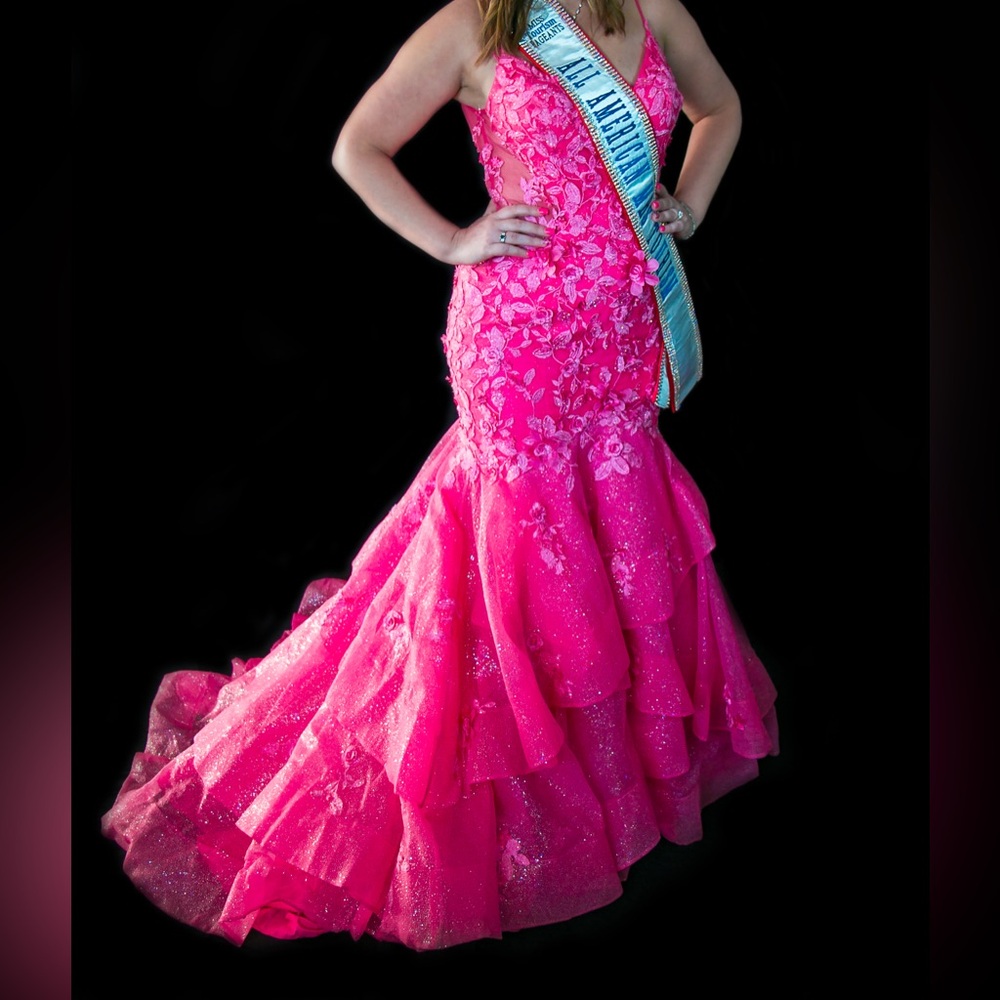 Ellie Wilde Pink Floral Prom Dress